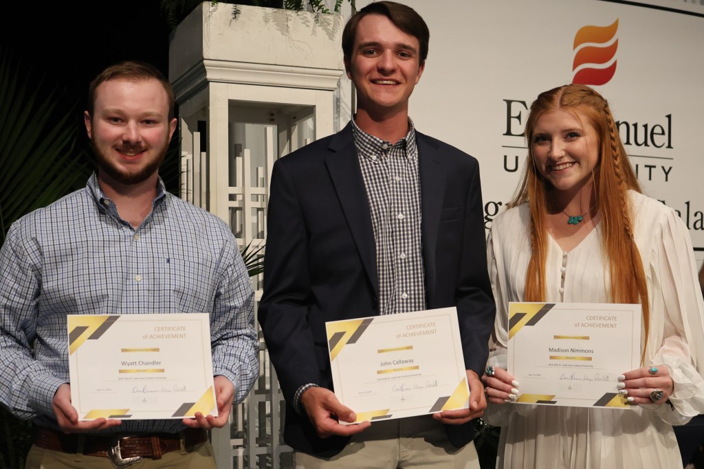 Dr. Leslie Hart Fordham Scholarship Recipients - Wyatt Chandler, John Calloway, and Madison Nimmons